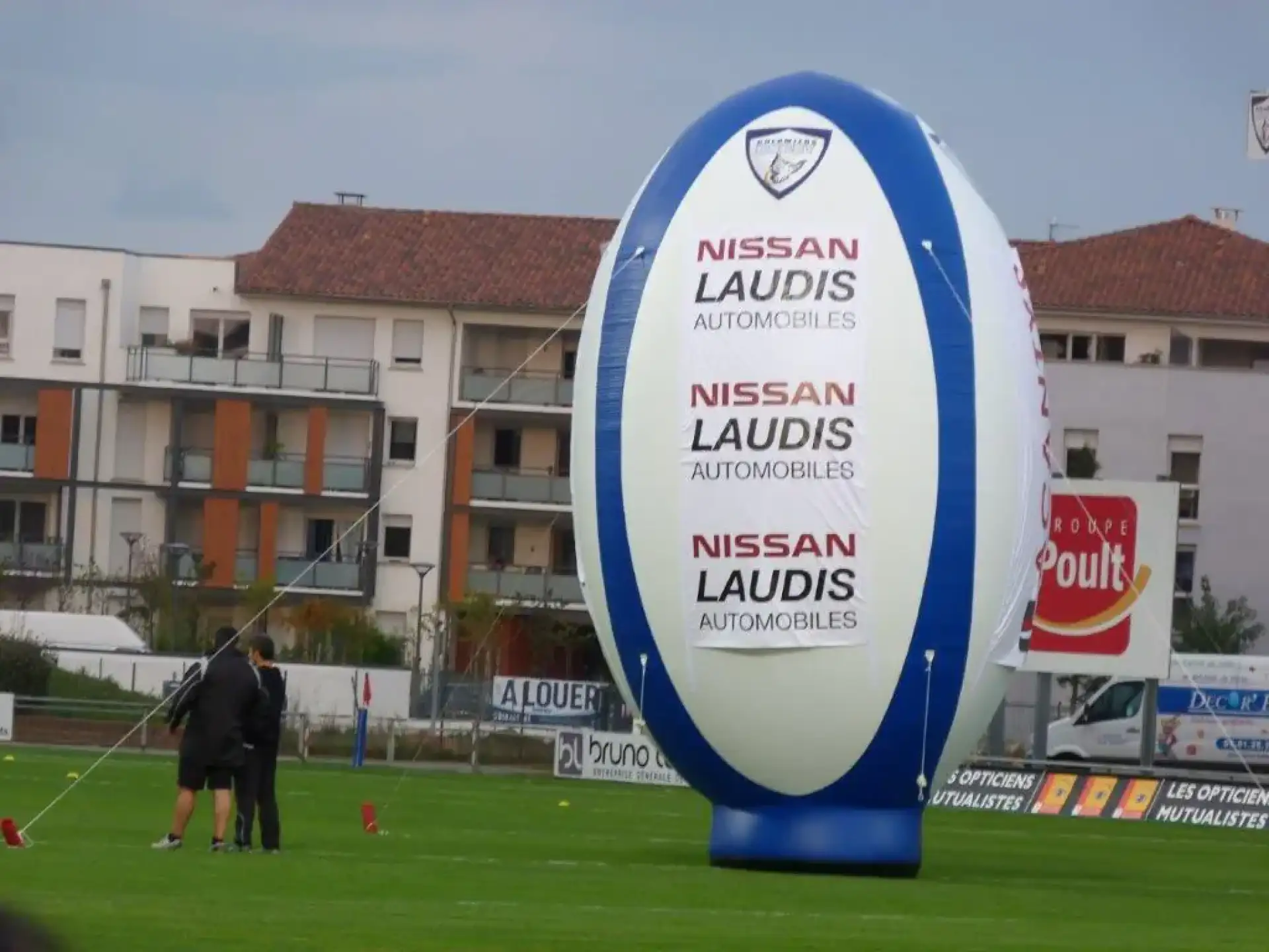 Création de décoration en ballon pour évènements sportifs à Castres