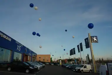 création de ballons publicitaires en helium imprimés à Toulouse